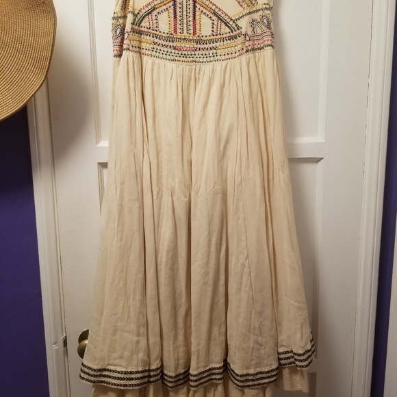 RARE FREE PEOPLE RISES IN THE EAST MIDI SKIRT BNWT  EMBROIDERED RUFFLES GYPSY - Picture 3 of 4